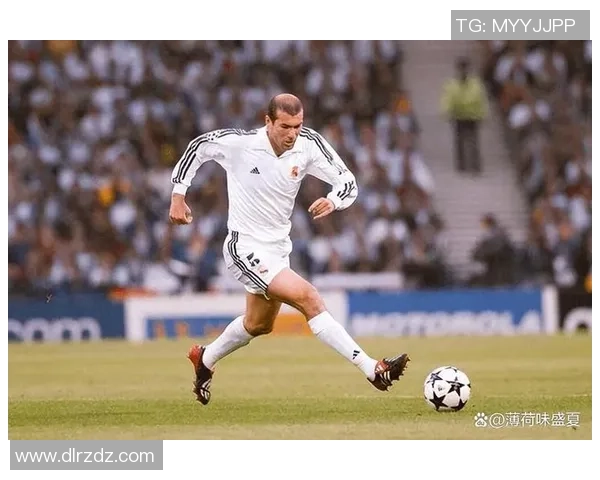 左脚足球明星盘点谁是绿茵场上的左脚魔术师