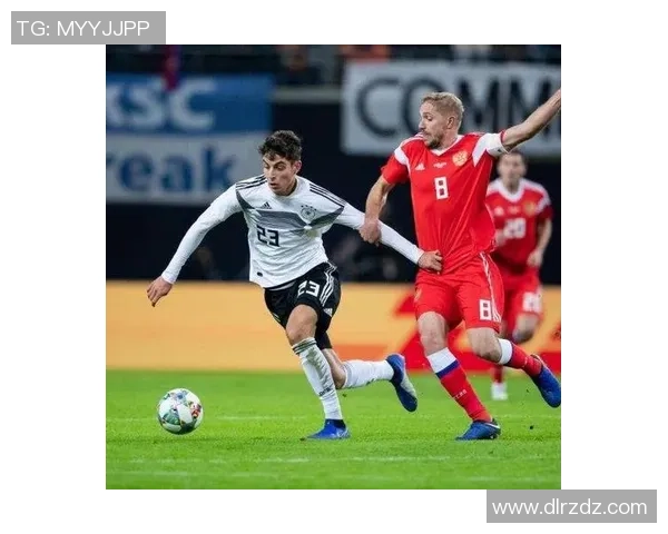 深圳足球队崛起之路:从默默无闻到联赛强队的蜕变历程 深圳足球队崛起之路:从默默无闻到联赛强队的蜕变历程