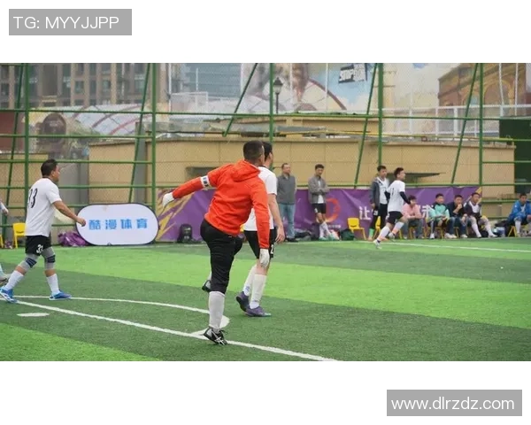 杭州足球队拼搏之路：从默默无闻到邀请赛的荣耀之旅